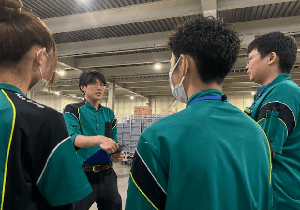 社員の打ち合わせ