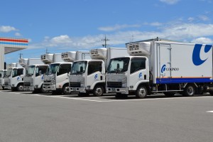 夜勤食品ルート配送ドライバー