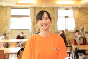 1日4時間～可/柔軟シフトのサ高住介護スタッフ/土日祝時給UP 