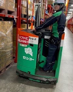 フォークリフトスタッフ