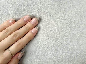 【制服あり】ファッション雑貨販売スタッフ（長期）