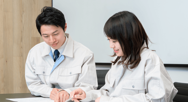 相談している社員