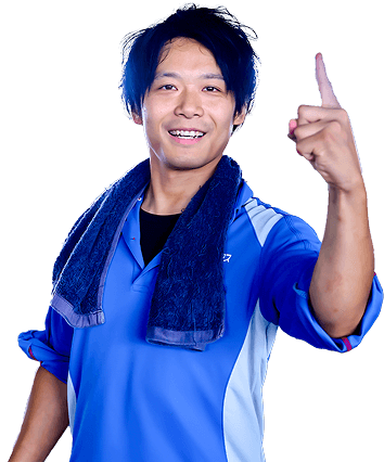 笑顔の男性社員