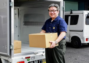 軽貨物ドライバー「ルート配送/土日祝日休/車両無料貸出あり」
