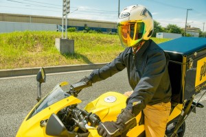 新着／バイク便ライダー/二輪免許があればOK！