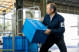 軽自動車でのお弁当・食品配送ドライバー/土日祝休/車両無料貸出