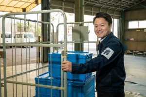 軽貨物ドライバー「ルート配送/土日祝日休/車両無料貸出あり」