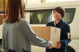 車両無料貸出×普通免OK／企業配送の軽貨物ドライバー／土日祝休