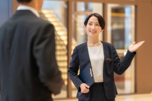 成田空港免税店スタッフ／語学を活かした通訳・接客（外国籍歓迎）