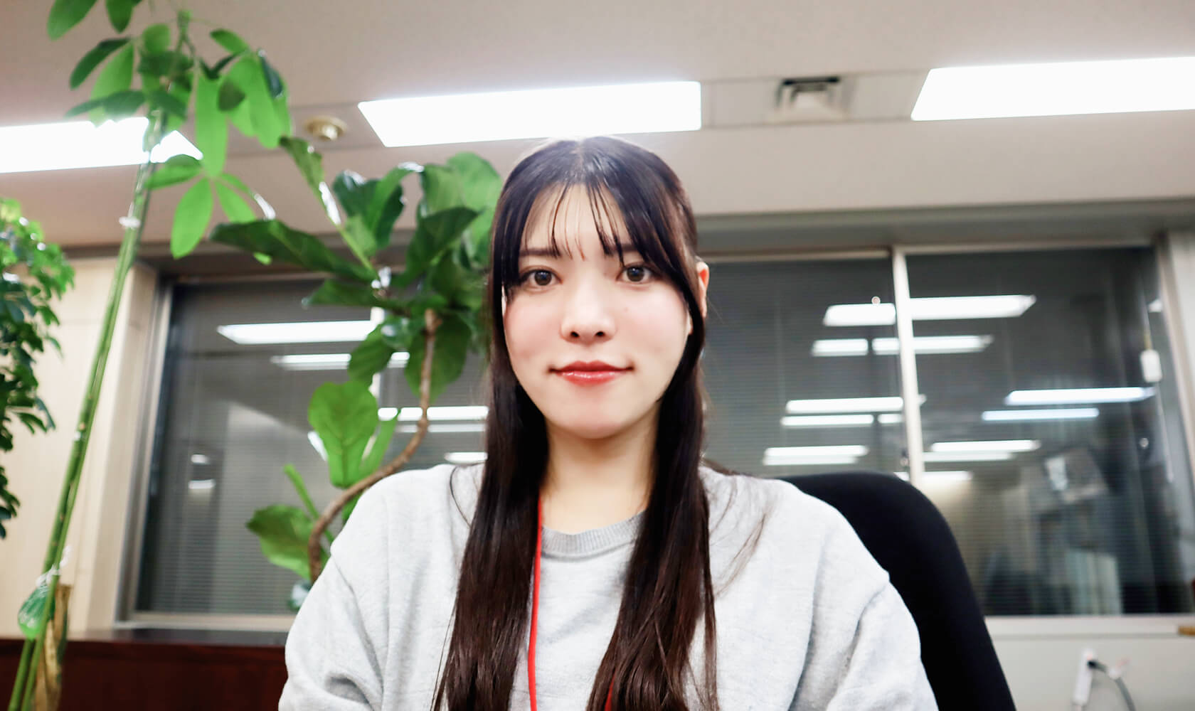 人事採用担当の女性社員
