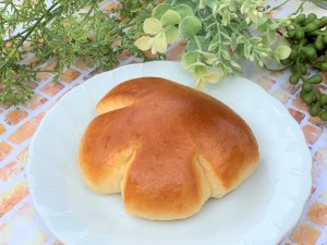 パンの具材製造スタッフ（あんこ・カレー・カスタード等）