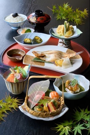 会席料理の調理・管理・清掃／住込み管理人（新着）