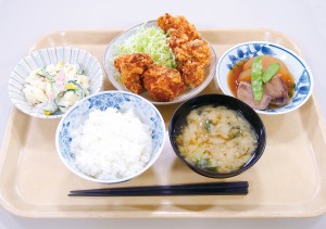  【ご夫婦・ペア限定/単身不可】寮の住込み管理人・調理責任者