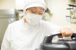 週2日から14：15～18：15で働く高齢者施設の調理補助