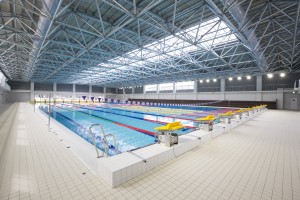 立教新座にて室内プールの受付・管理スタッフ