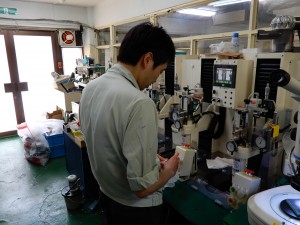 製造業　レンズ／機械　加工　【世田谷区／未経験OK】