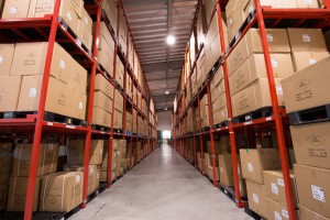 仕分け番号を見ながらの仕分け作業_1892