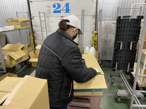 倉庫内日勤作業スタッフ