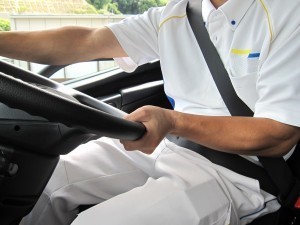 岡山から高松・広島間の食品輸送ドライバー