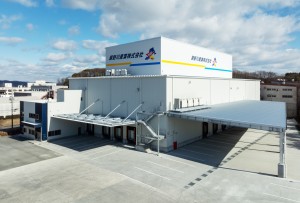 倉庫内フォークリフトスタッフ