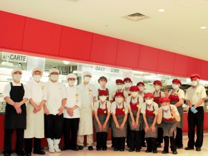 社内食堂調理スタッフ／扶養内勤務可