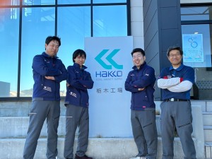 リネンの集配ドライバー／3トントラック