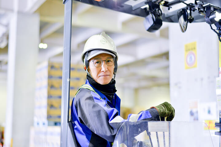 男性作業員
