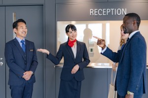 9/24〜28英語で活躍◎大型旅行イベントで受付案内誘導@名古屋