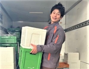 食卓を支えるプロに！宅配ドライバー／土日休み／20～30代活躍