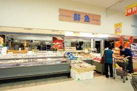 お魚の調理・販売スタッフ