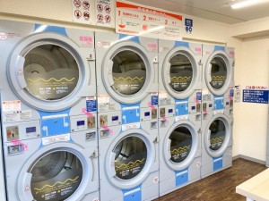 シンプル軽作業！病院や施設向けのリネン類仕分けや洗濯のお仕事